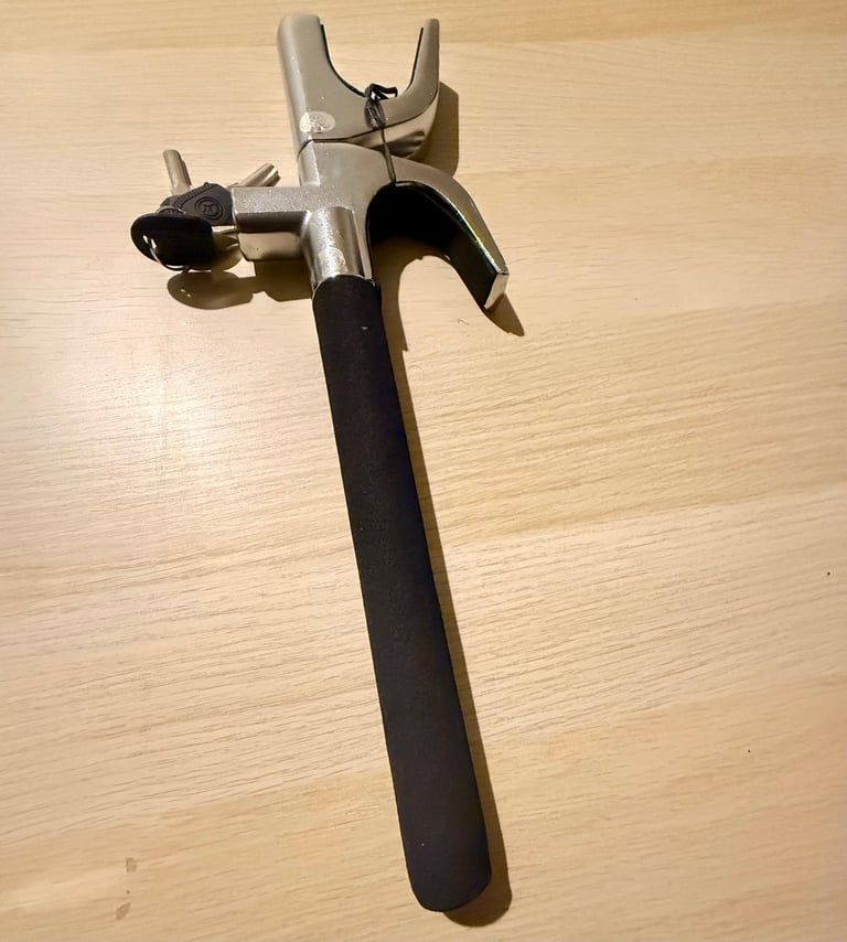 Turnart Steering Wheel Lock Universal