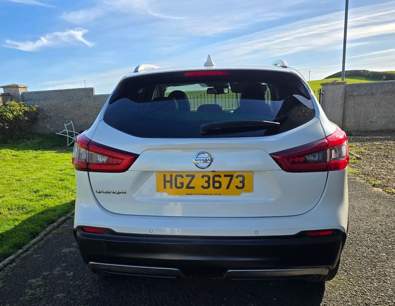 Nissan, QASHQAI, Hatchback, 2017, Manual, 1461 (cc), 5 doors