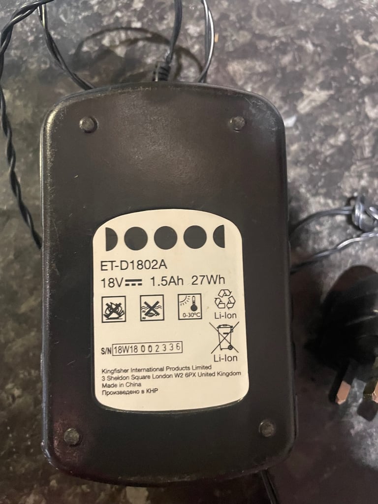 image for ET-D1802A 18V 1.5Ah Charger & Battery