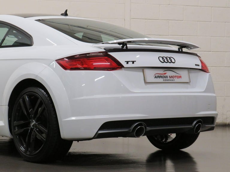 AUDI TT 2.0 TDI ultra S line 2015