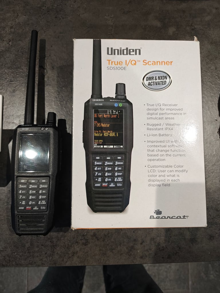 Uniden SDS100E DMR+NXDN activated radio scanner