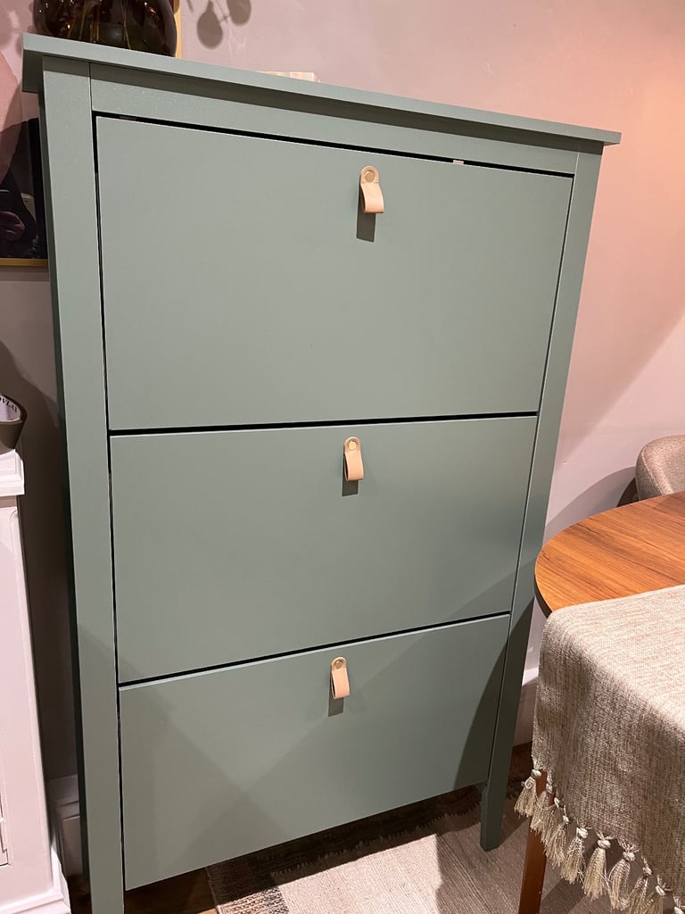 image for Sage Green HOMCOM 3 Drawer Shoe Cabinet with Flip Doors