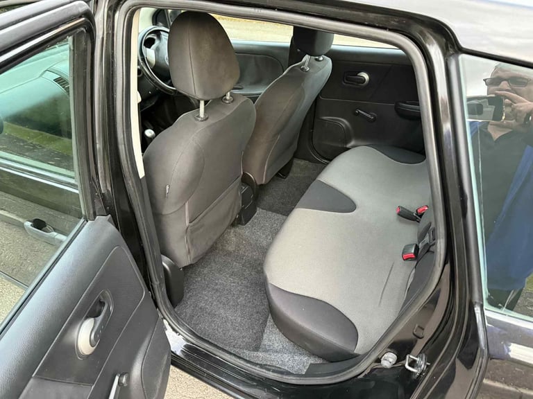 NISSAN  NOTE 1.4 PETTIL 2010  NEW MOT