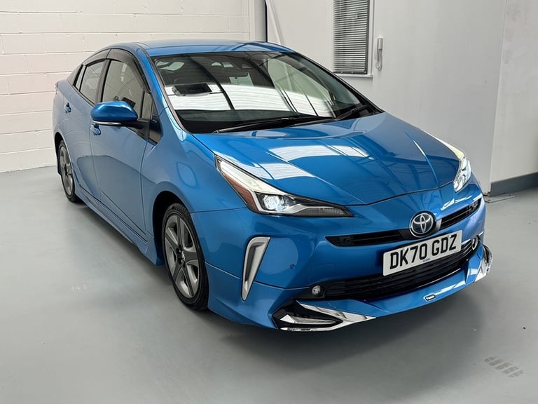 image for 2025 Toyota Prius Vvt-I Active Hatchback HYBRID ELECTRIC Semi Automatic