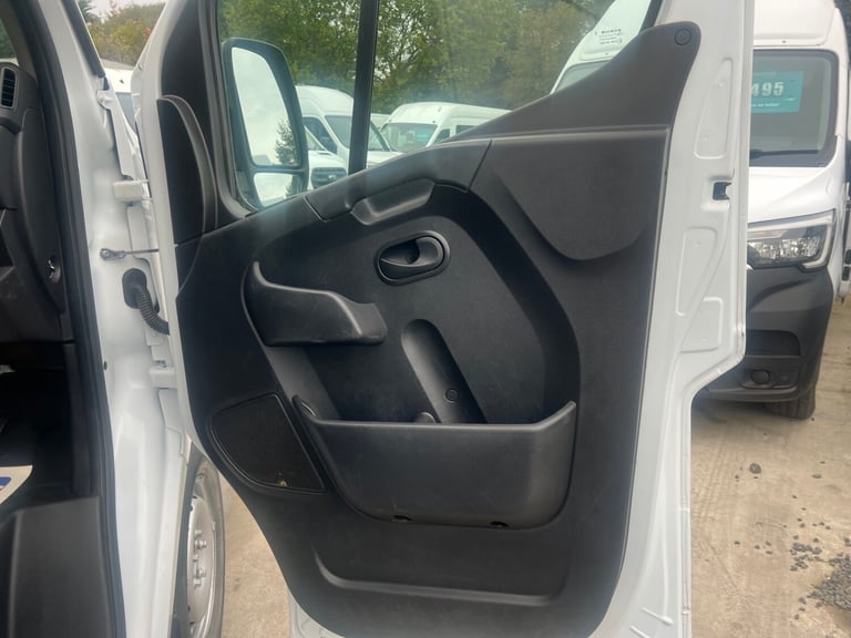 2022 Nissan Interstar 2.3 dci 135ps H2 Acenta Van PANEL VAN Diesel Manual