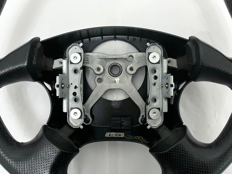 Subaru Impreza WRX STI Newage Momo Steering Wheel & Airbag OEM RNA1271