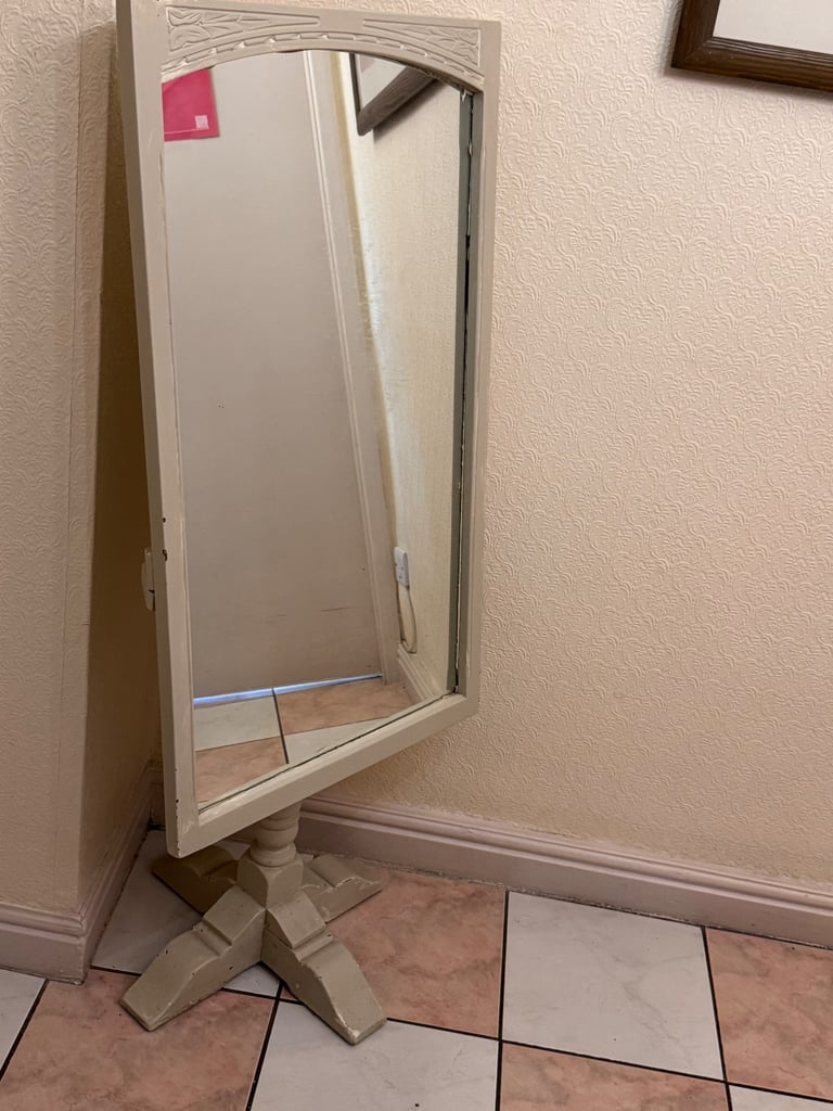 image for Cheval free standing mirror