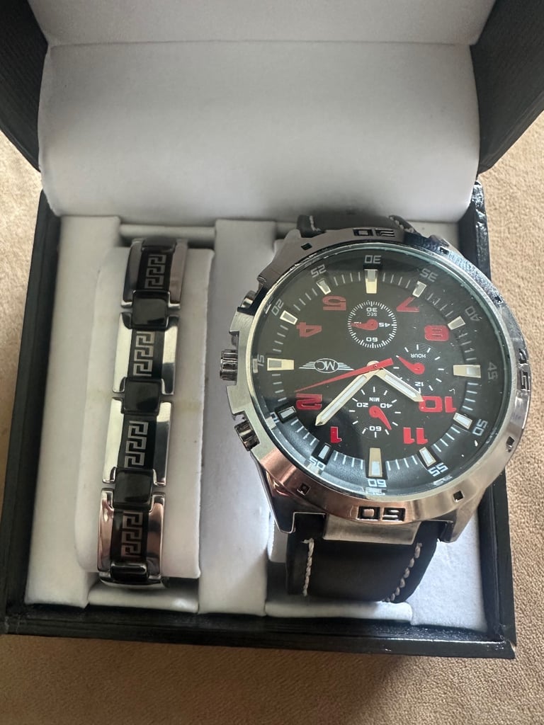 image for Montre concept watch an bracelet 