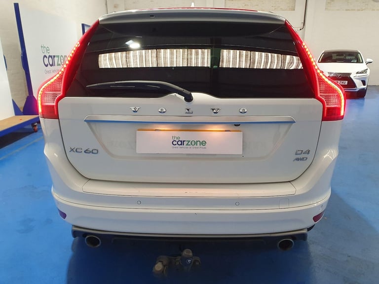 2016 Volvo XC60 2.4 D4 R-Design Lux Nav Auto AWD Euro 6 (s/s) 5dr ESTATE Diesel Automatic