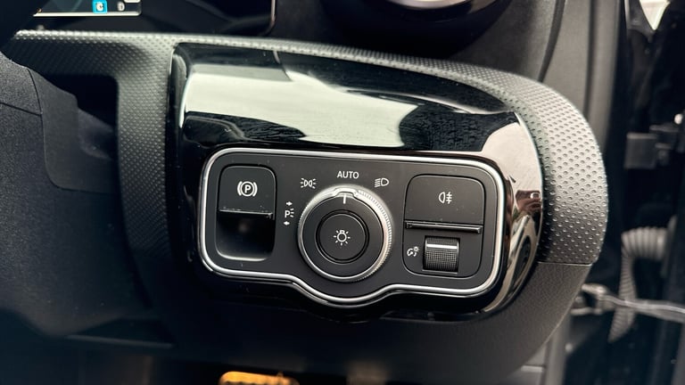 2020 Mercedes-Benz A-Class A200 AMG Line 4dr Auto (Rear Parking Camera)(Cruis