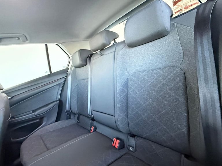 2022 Volkswagen Golf 1.5 TSI Life Hatchback 5dr Petrol Manual Euro 6 (s/s) (150 ps) 1 OWNER FROM ...
