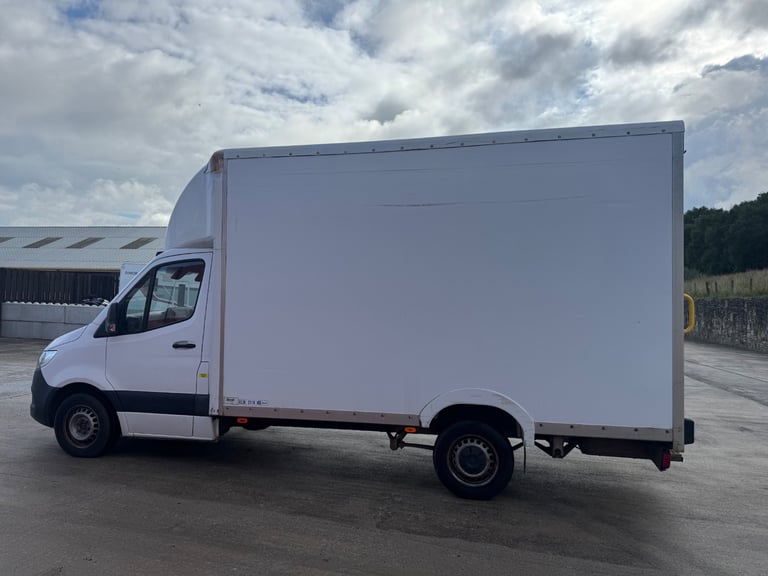2019/69 MERCEDES BENZ SPRINTER 311 CDI FURNITURE BOX EURO 6 PRICE IS PLUS VAT 