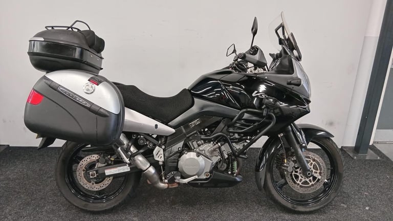 image for SUZUKI DL1000 ** MOT AUGUST 2026 - FULL LUGGAGE - ENGINE BARS **