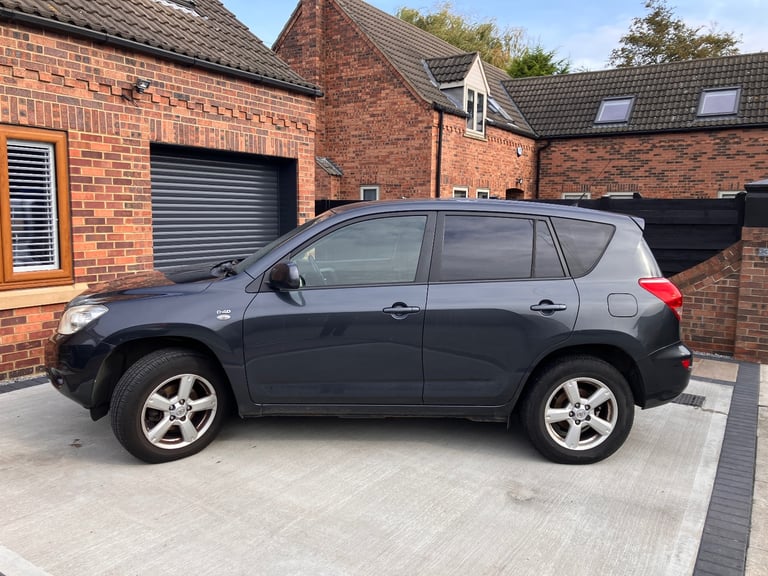 image for Toyota RAV 4 2.2ltr.