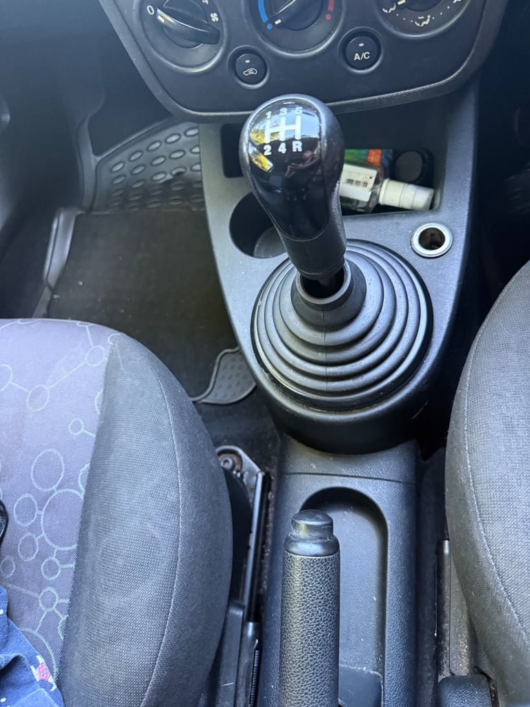 Ford fiesta ****OPEN TO OFFERS****