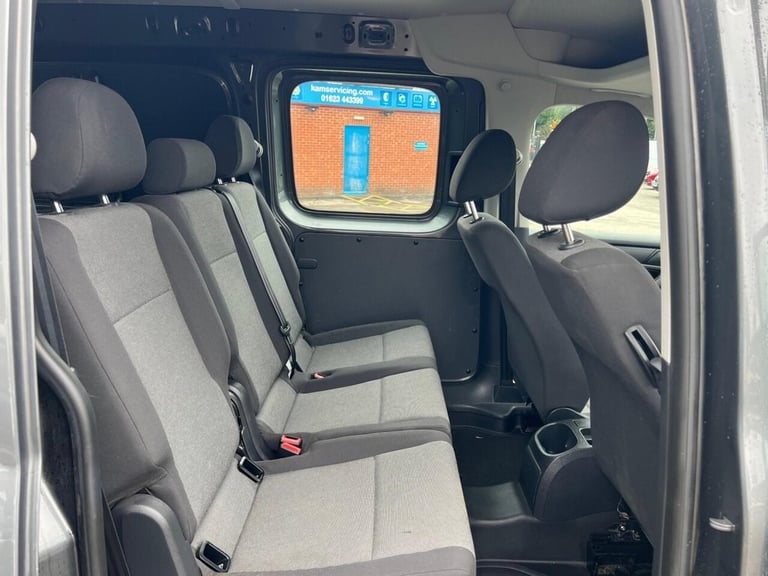 2019 Volkswagen Caddy Maxi 2.0L C20 TDI KOMBI 0d 101 BHP WINDOW VAN Diesel Automatic