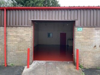 500 sq. ft Storage Unit to Let –  From just £100 per week – No deposit required!