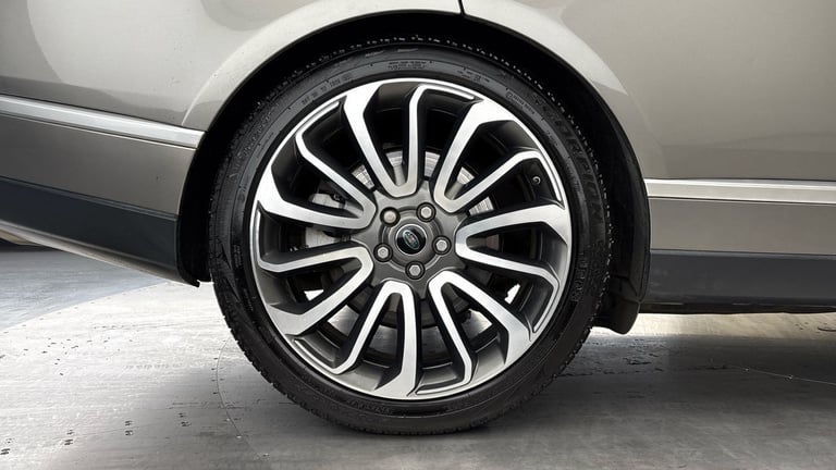 2019 Land Rover Range Rover 4.4 SD V8 Autobiography SUV 5dr Diesel Auto 4WD Euro 6 (s/s) (339 ps)...