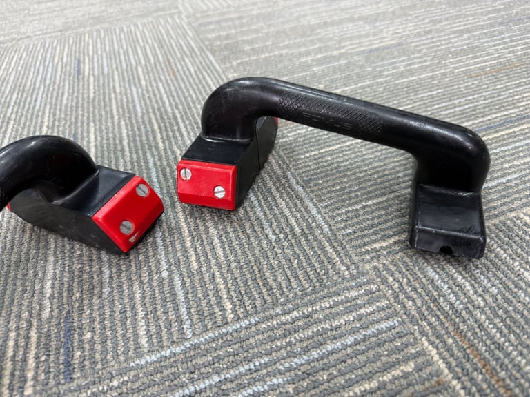 Pair carpet vinyl cutters 
