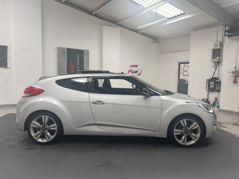 2013 Hyundai Veloster 1.6 GDi Sport Hatchback 4dr Petrol Manual Euro 5 (140 ps) Hatchback Petrol ...