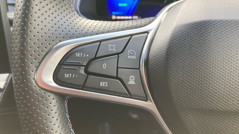 2025 Renault Symbioz 1.6 E-Tech FHEV 145 Iconic Esprit Alpine 5dr Auto Hybrid Estate Estate Hybri...