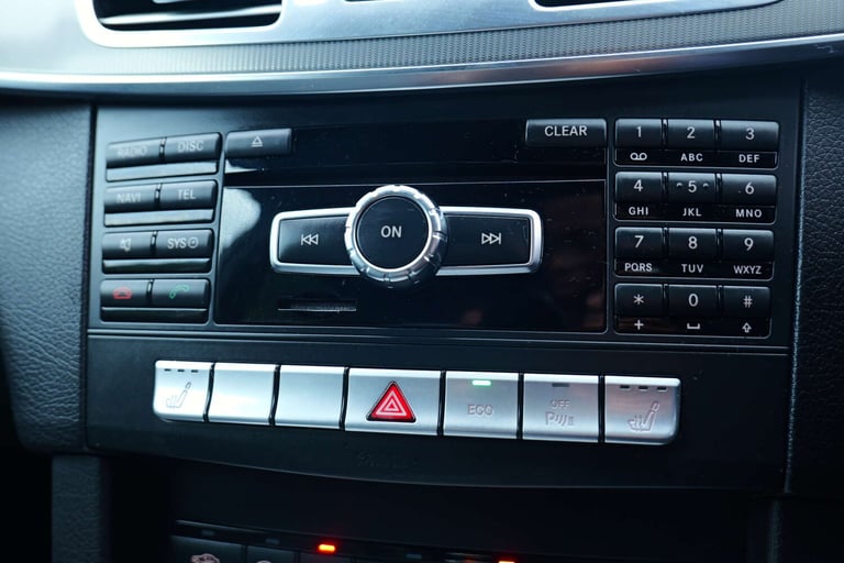 2015 Mercedes-Benz E Class 2.1 E220 AMG Line Bluetec Auto 4dr Saloon Diesel Automatic