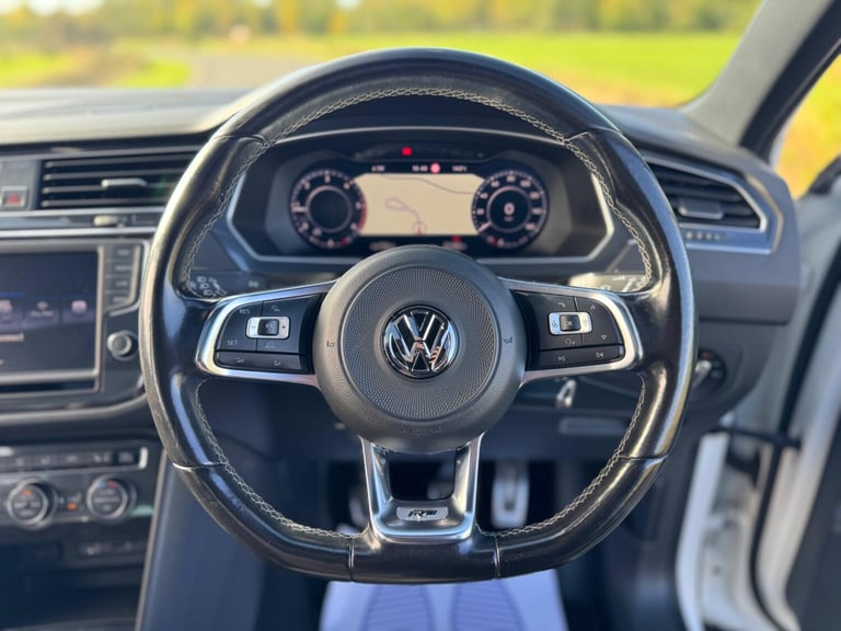 2017 Volkswagen Tiguan 2.0 TDi 150 R-Line 5dr ESTATE DIESEL Manual