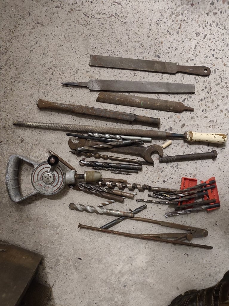 Job lot of metalwork & woodwork files & hand drills
