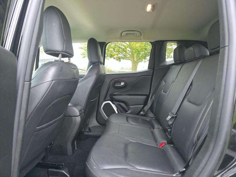 2017 Jeep Renegade 1.4T MultiAirII Limited DDCT Euro 6 (s/s) 5dr ESTATE Petrol Automatic