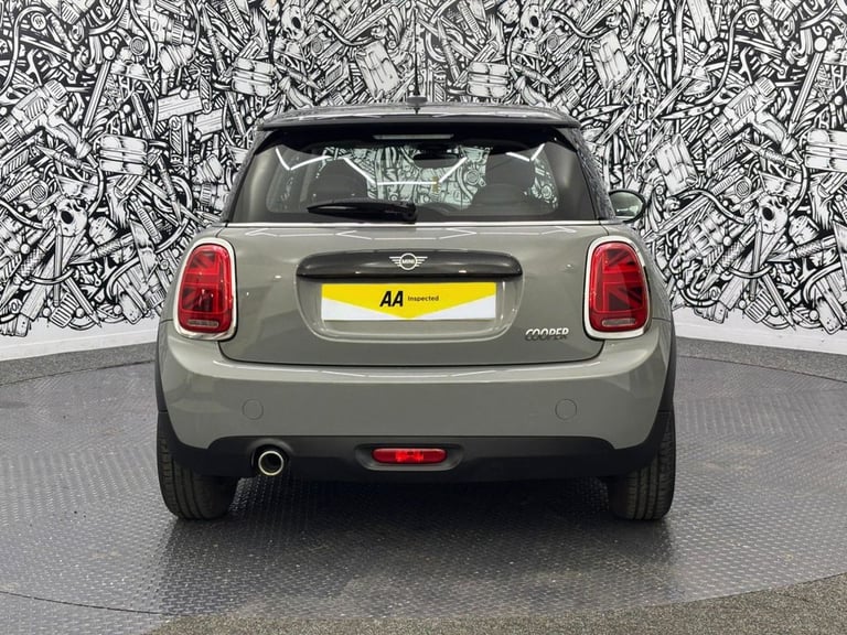 2020 MINI Hatch 1.5 Cooper Classic Hatchback 3dr Petrol Manual Euro 6 (s/s) (136 ps) Hatchback Pe...