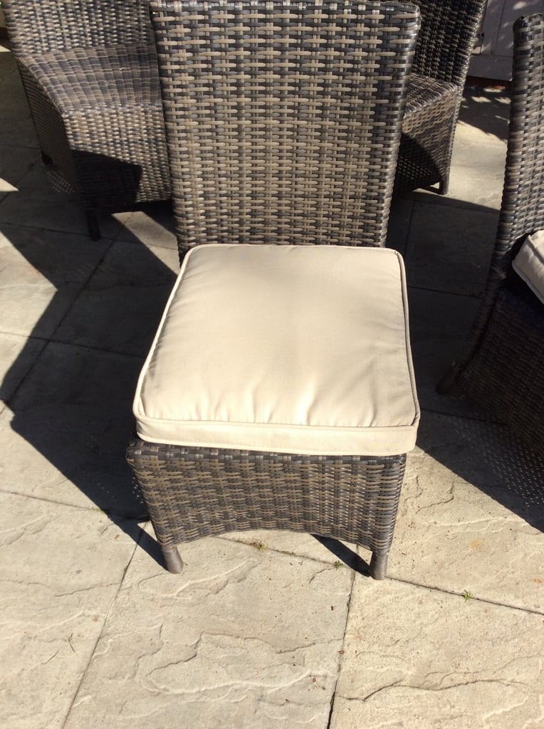 Rattan bench with 2 chairs inc cushions which are in perfect condition 
