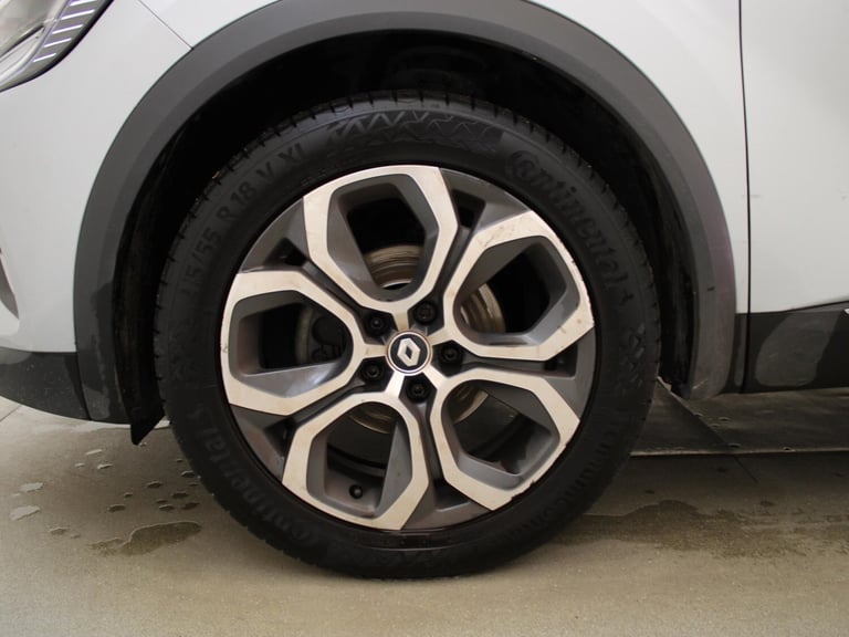 2022 Renault Captur 1.3 TCE 140 SE Edition 5dr Crossover/SUV Petrol Manual