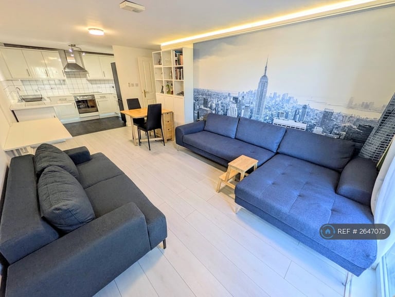 2 bedroom flat in Squires Court, Bristol, BS3 (2 bed) (#2647075)