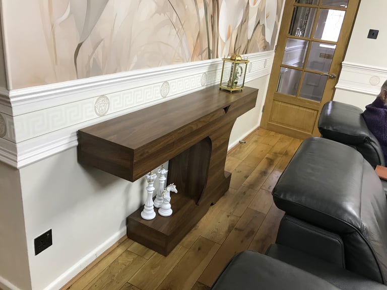 Console table