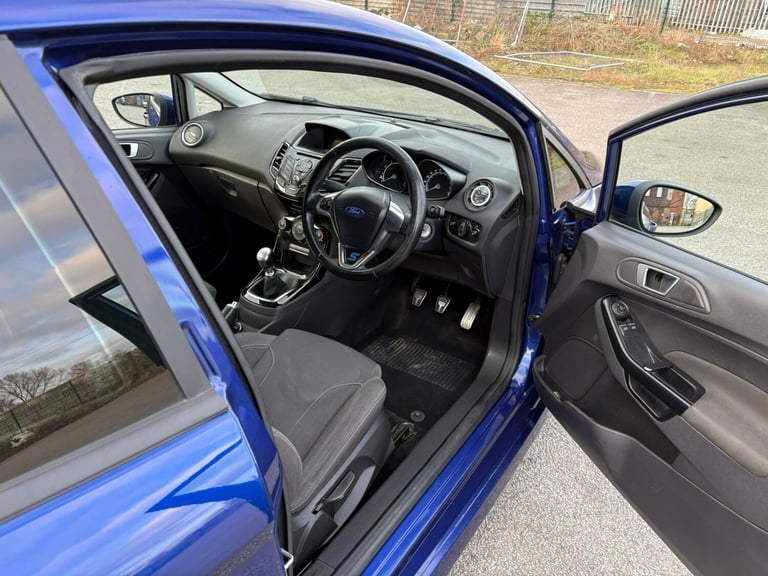 2015 Ford Fiesta 1.0 EcoBoost 125 Zetec S 3dr HATCHBACK Petrol Manual