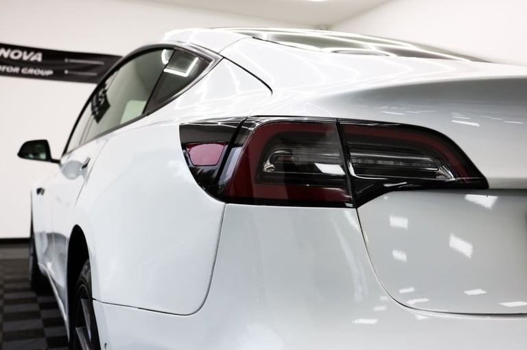 2020 Tesla Model 3 Standard Range Plus Saloon 4dr Electric Auto RWD (241 bhp) Saloon ELECTRIC Aut...