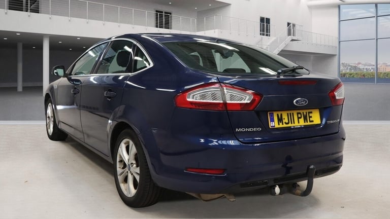 2011 Ford Mondeo 2.0 Titanium 5dr HATCHBACK Petrol Manual