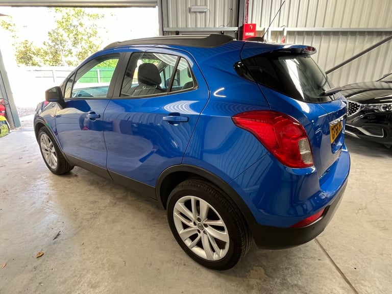 2016 Vauxhall Mokka X 1.6i Active 5dr HATCHBACK Petrol Manual