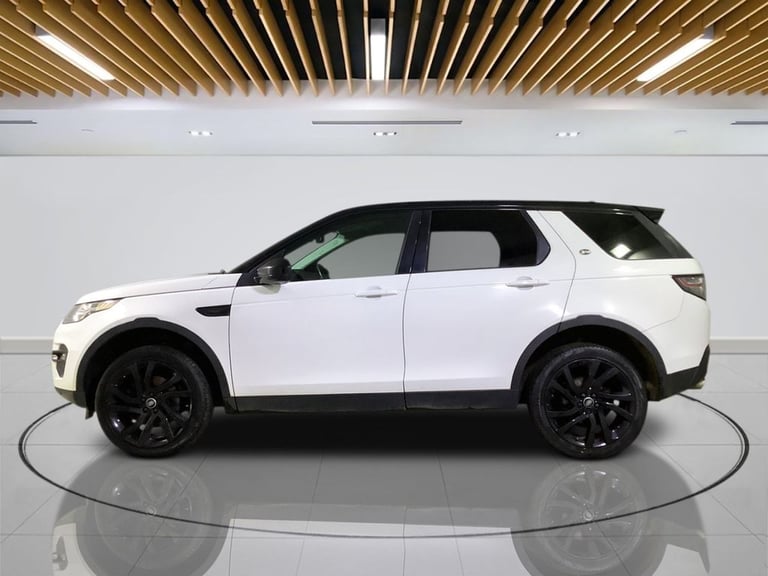 2016 Land Rover Discovery Sport 2.0 TD4 180 HSE Black 5dr Auto ESTATE DIESEL Automatic