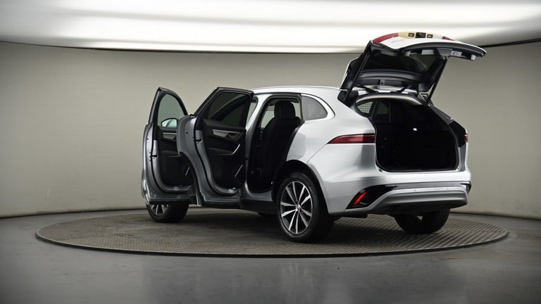 2022 Jaguar F-Pace 2.0 D200 MHEV R-Dynamic SE SUV 5dr Diesel Auto AWD Euro 6 (s/s) (204 ps) SUV D...