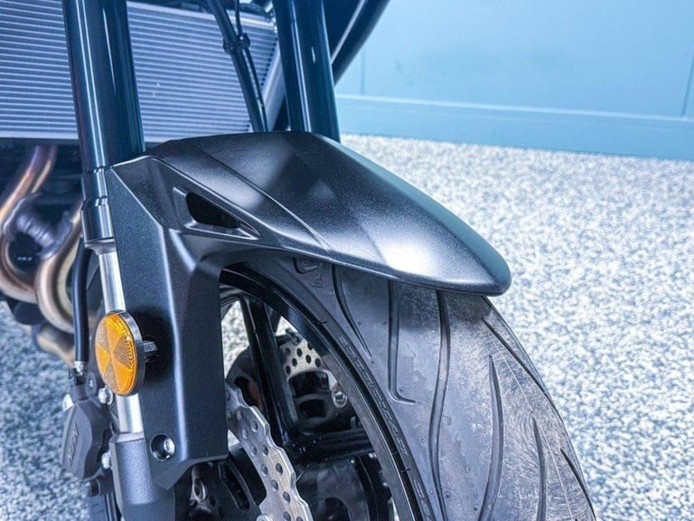 2025 25 KAWASAKI VERSYS 650 100 MILES - ADVENTURE - 1 OWNER - ULTRA LOW MILES