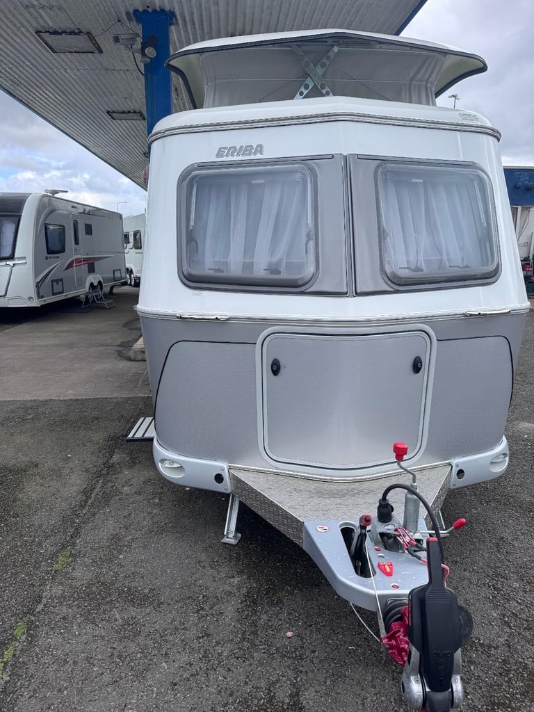 Adria Eriba Familia 310, Yr.2021, Fixed Bed