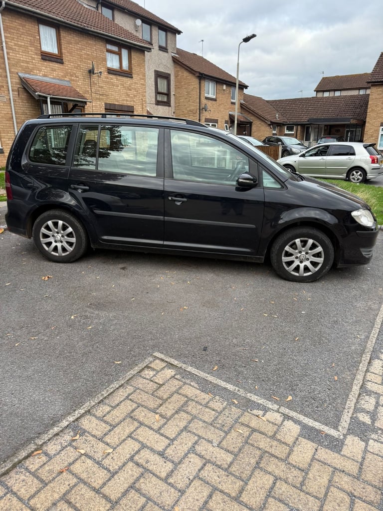 Volkswagen, TOURAN, MPV, 2010, Manual, 1896 (cc), 5 doors