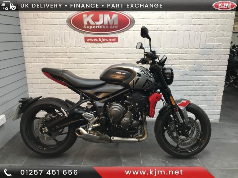 image for TRIUMPH TRIDENT 660 E5, 2024/24, WITH 3016 MILES, FINISHED IN GREY