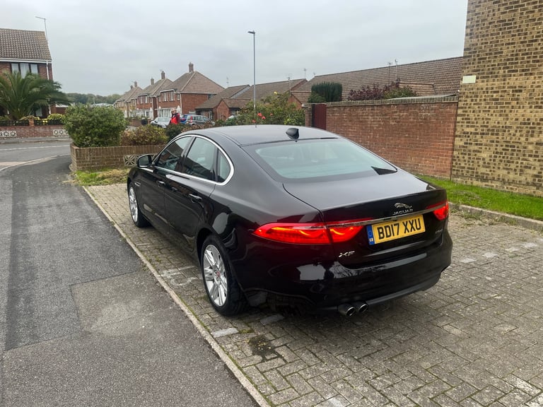 JAGUAR XF PREMIUM 2017 LOW MILAGE AUTO