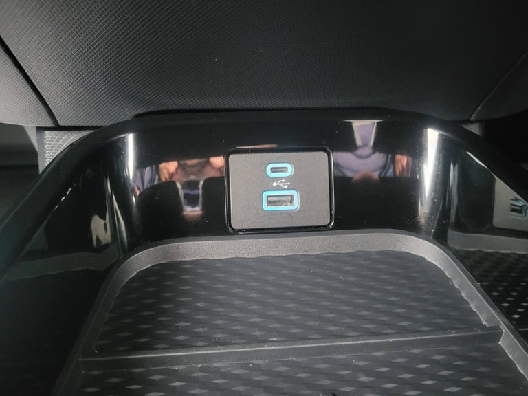 2022 Ford Mustang Mach-E 216kW Extended Range 88kWh RWD 5dr Auto HATCHBACK ELECTRIC Automatic