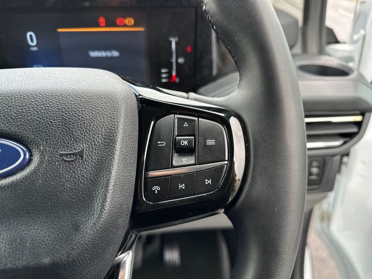 2024 Ford Transit Custom 300 SWB 2.0 Tdci Limited 136PS Van Diesel Manual