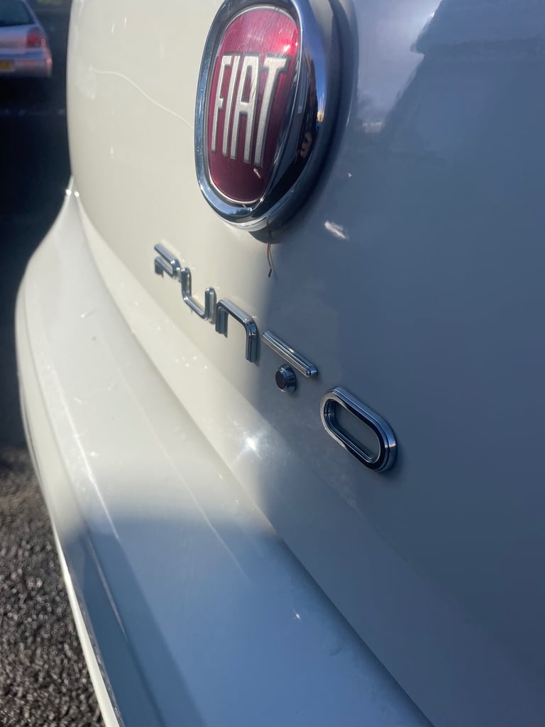 2014 Fiat Punto 1.2 Pop 5dr [Start Stop] HATCHBACK Petrol Manual