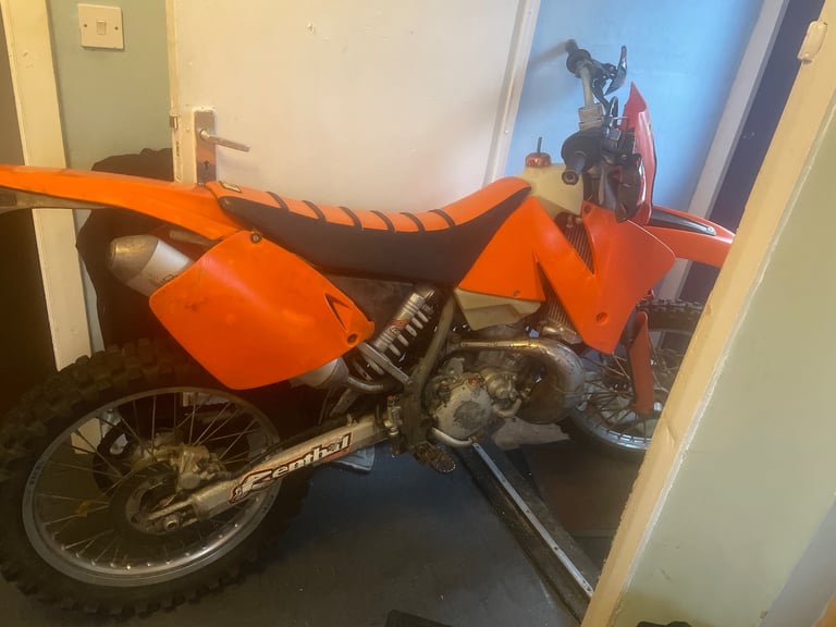 KTM, 2000, 200 (cc)