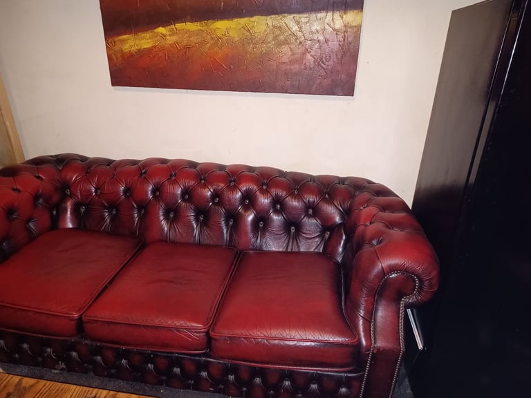 Reproduction Chesterfield Oxblood Sofa